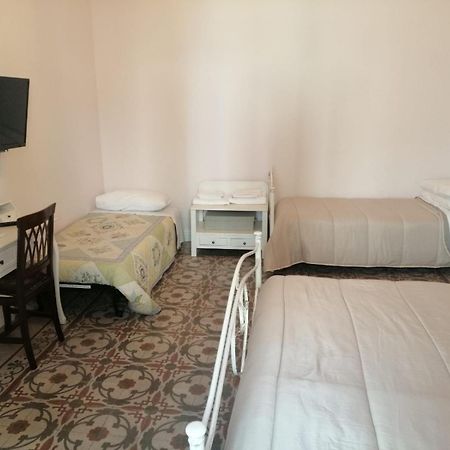 Villa A Casa Ra Signurina Modica Camera foto